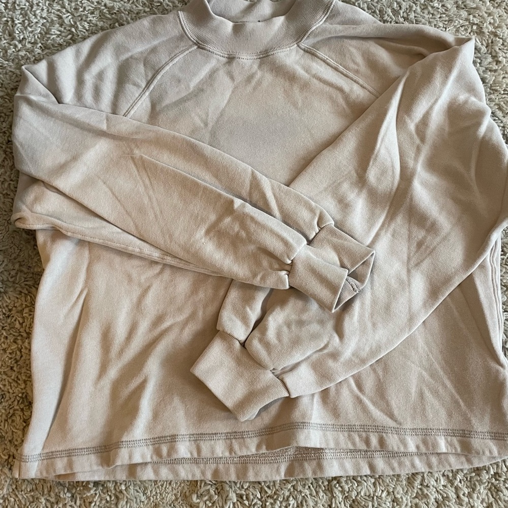 Abercrombie & Fitch Taupe Ballon Sleeve Crewneck